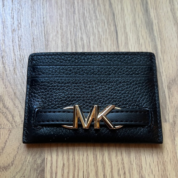 Michael Michael Kors Reed Pebbled Leather Card Holder - Picture 2 of 3
